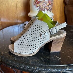 Barbara Barbieri Tan Shoes - Women’s Size 7